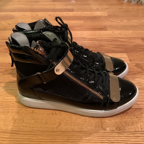 Report Signature High Top Fashion Sneakers - Picture 1 of 8